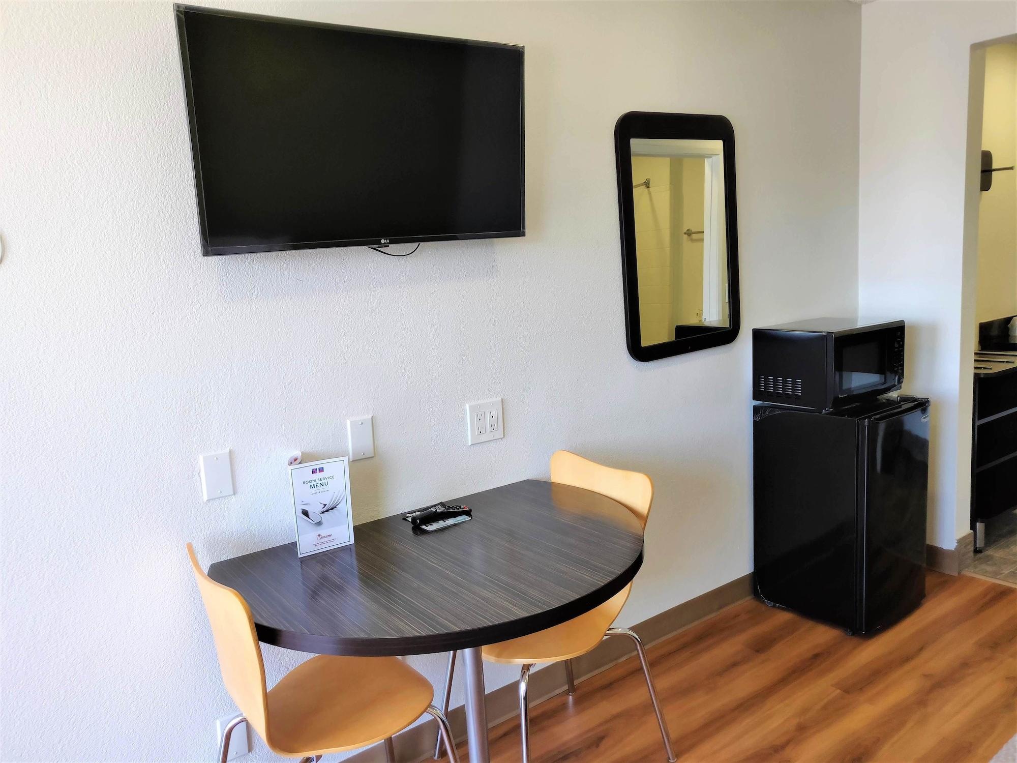 Motel 6-Fresno, Ca - Yosemite Hwy Экстерьер фото