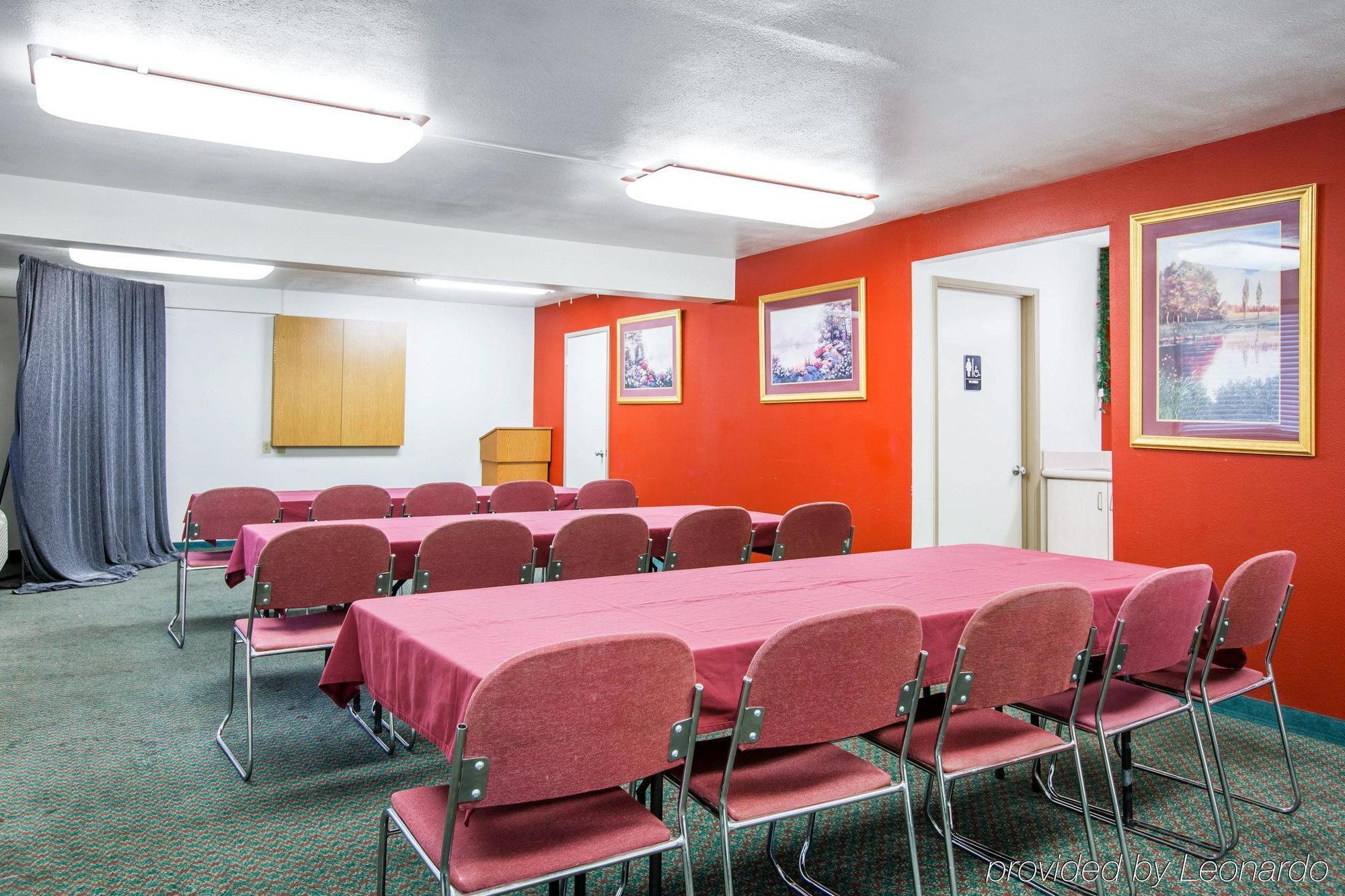 Motel 6-Fresno, Ca - Yosemite Hwy Экстерьер фото